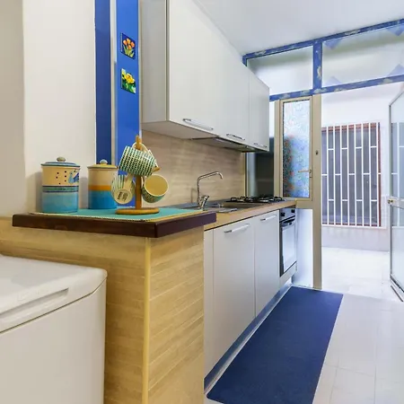 Ruci Ruci Apartamento Mondello